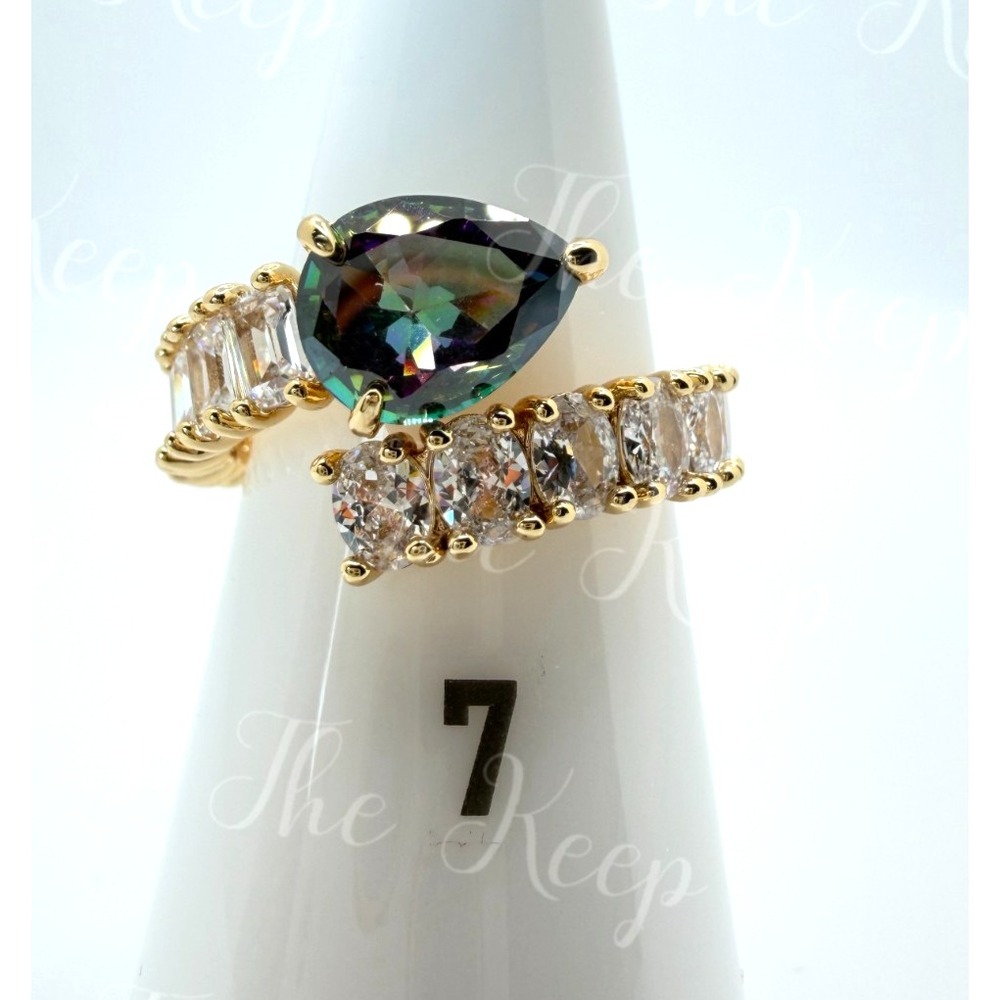 Size 7 Bomb Party June Ring - RG76580 Midnight Teardrop - Alexandrite on Gold